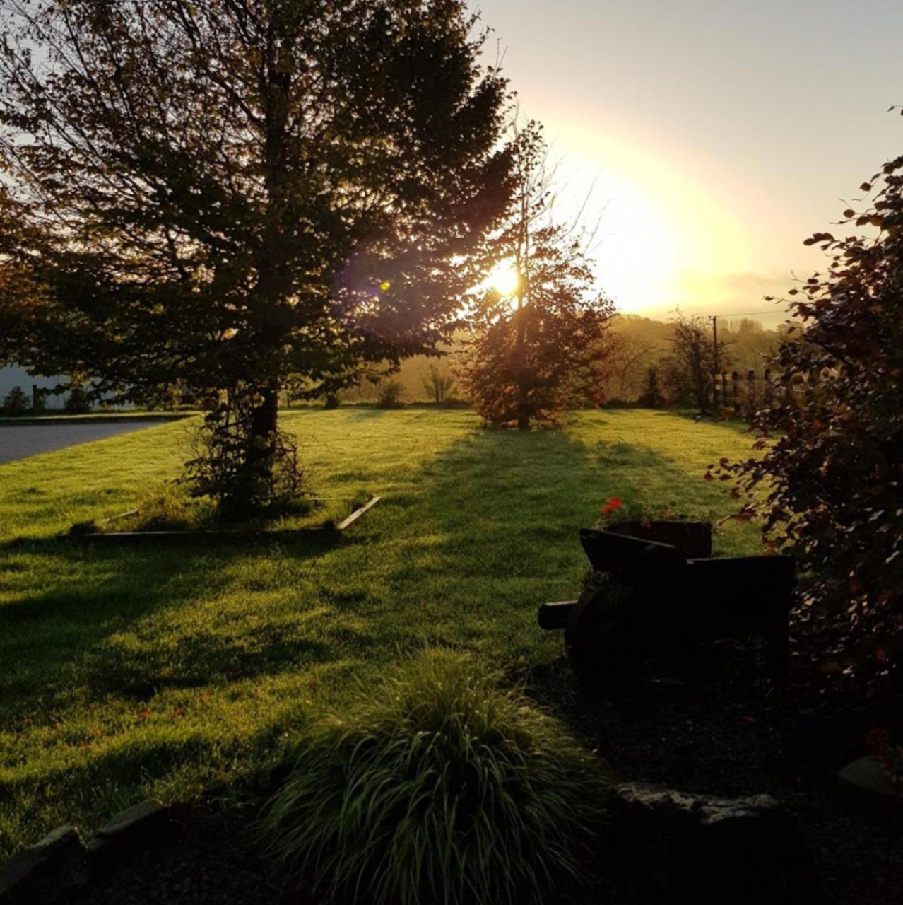Farnham View B&B キャヴァン エクステリア 写真